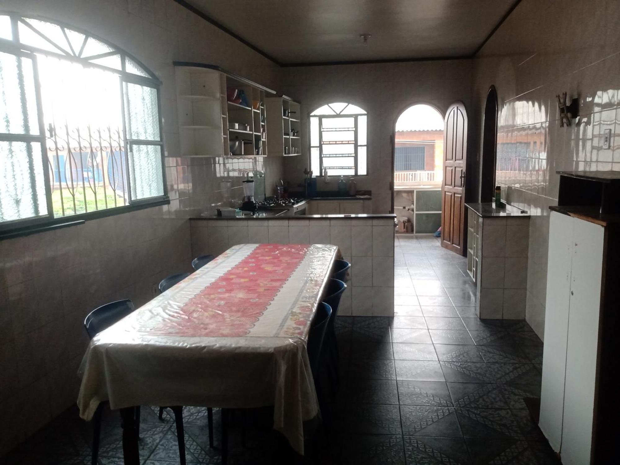 Casa grande em área central, bem iluminada e vent. Manaos Exterior foto