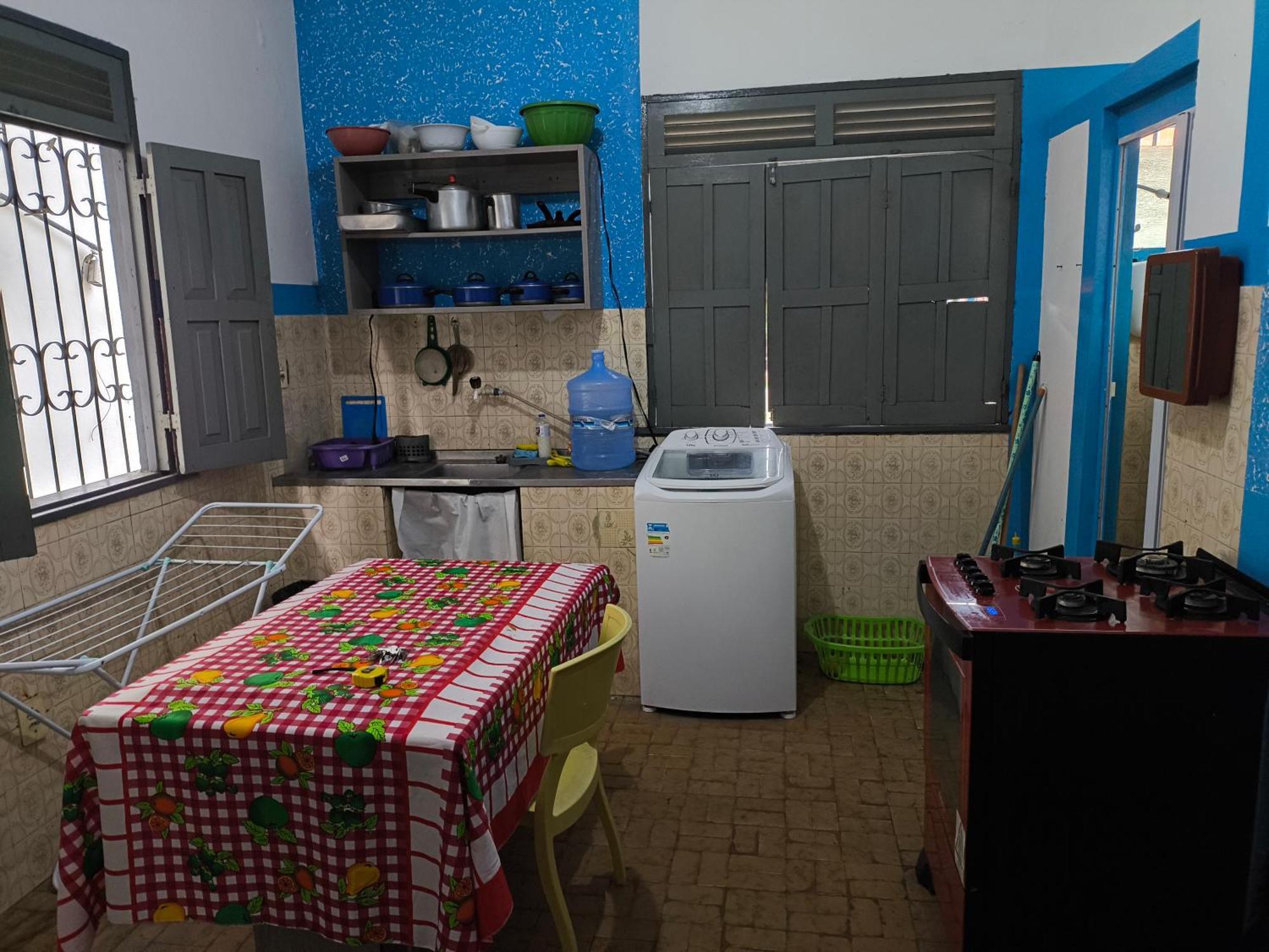 Casa grande em área central, bem iluminada e vent. Manaos Exterior foto